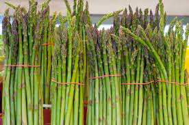 Buy Fresh Asparagus from Distributors to Cook it in Multiple Ways
