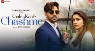 Lyrics of Kaale Kaale Chashme Song