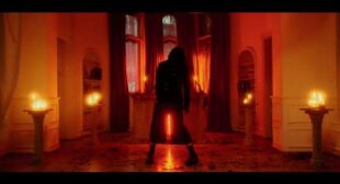 Help Me Lyrics by Sueco