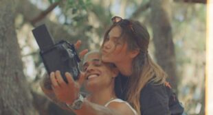 Aroma (English Translation) Song Lyrics