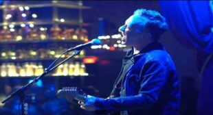 Helmet – Buffalo Tom Lyrics