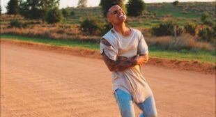 Vuelve Song Lyrics