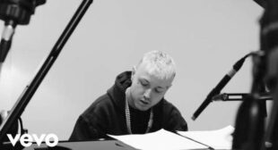 100 MESSAGGI (English Translation) Song Lyrics