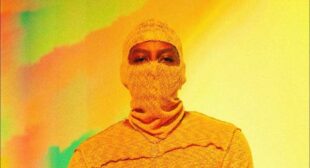 2MILVEINTISIEMPRE (English Translation) Song Lyrics