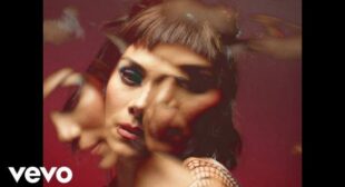 Vete (English Translation) Song Lyrics