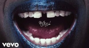 Foux Song Lyrics