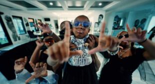 GRAMMY PARTY Song Lyrics