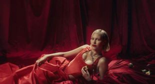 Whats Left of Me Lyrics – Grace VanderWaal