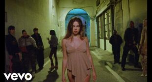 Aquamarine Lyrics – Addison Rae