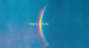 MOON MUSiC Song Lyrics