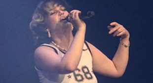 Can We Ignore It Lyrics – Lola Young