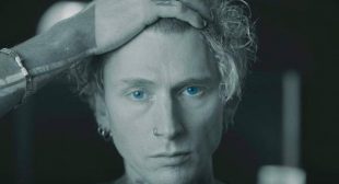 Iris Lyrics – mgk