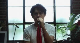 Pesona Sederhana Song Lyrics