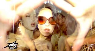 リア女 (Real Girl) (English Translation) Song Lyrics