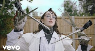 Lyrics of Wannabe Song