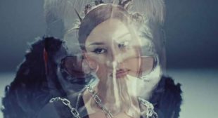 Lyrics of Mgta Tu Boca˂3 Song