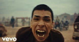 Bajo De La Piel (English Translation) Song Lyrics