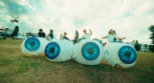 Navy Eyes Song Lyrics