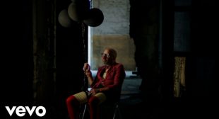 PAYASO Song Lyrics