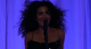 Lyrics of So Easy To Fall In Love Song
