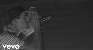 Cinnamon Lyrics