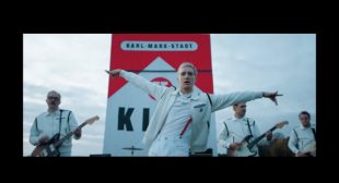 Lyrics of Marlboro Mann (English Translation) Song