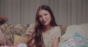 Tu Amiga Song Lyrics