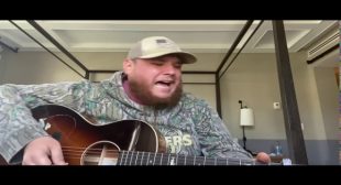 Sleepless in a Hotel Room Lyrics