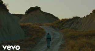 Lyrics of Vieni Te Song