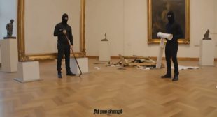 Galerie Song Lyrics