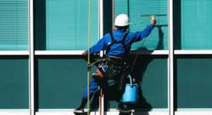 Call Commercial Window Cleaning Company to Get Sparkling Clean Office Windows