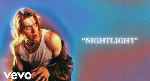 Nightlight Lyrics – Livingston