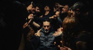 Sırtlan Song Lyrics