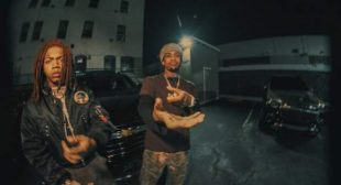 Kill 4 Me Song Lyrics